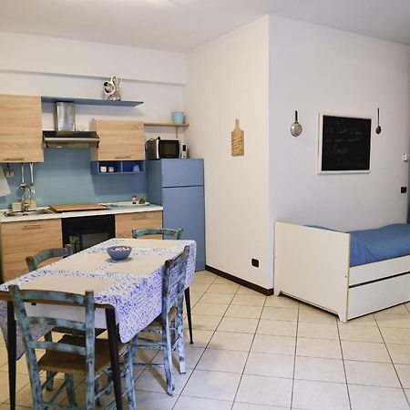 A Casa Di Sole Brovello Apartment Exterior foto